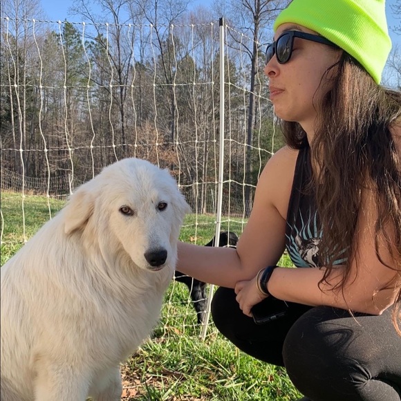 Meet your Posher, Mariko - Picture 1 of 2